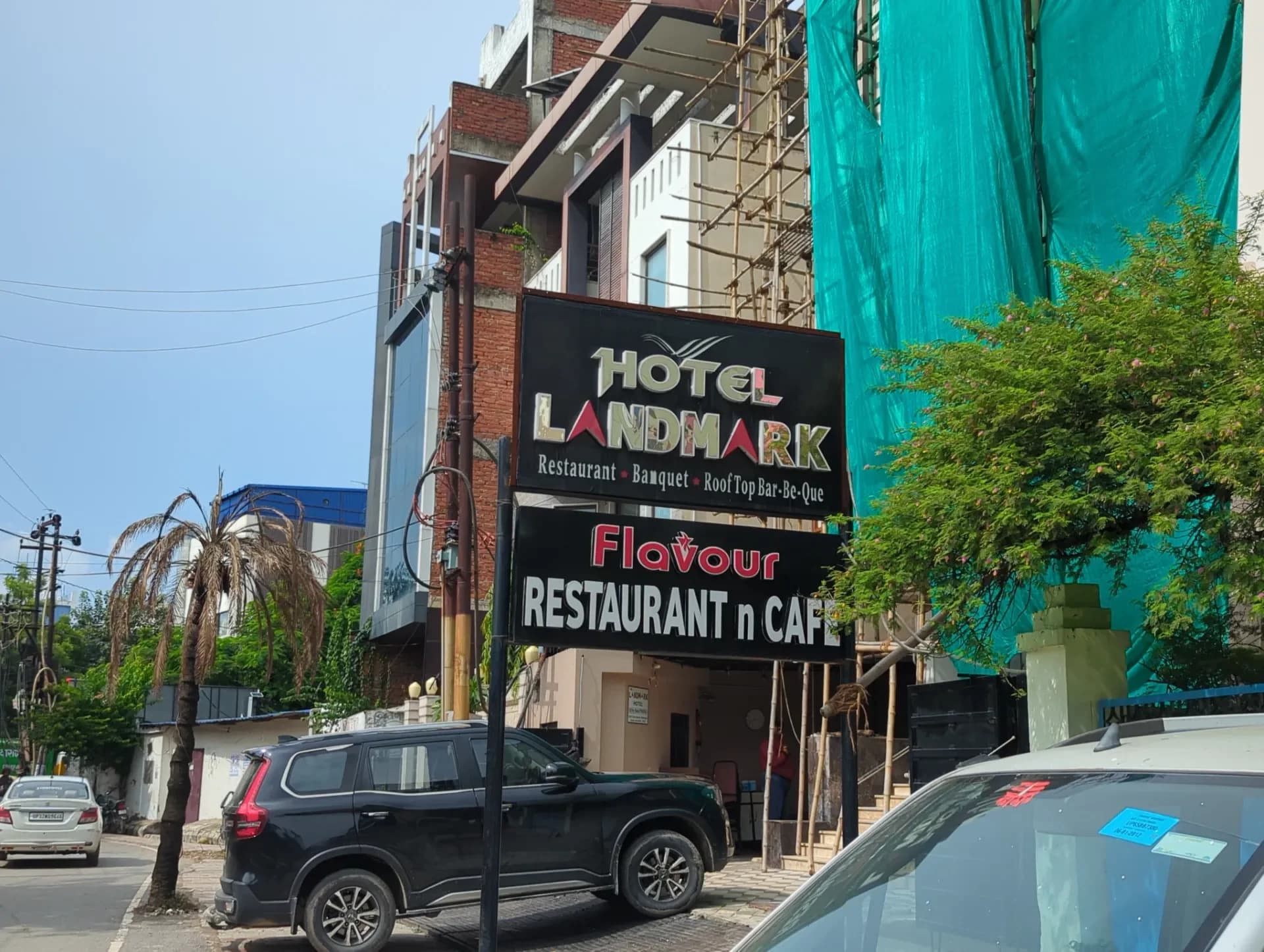 Hotel Landmark