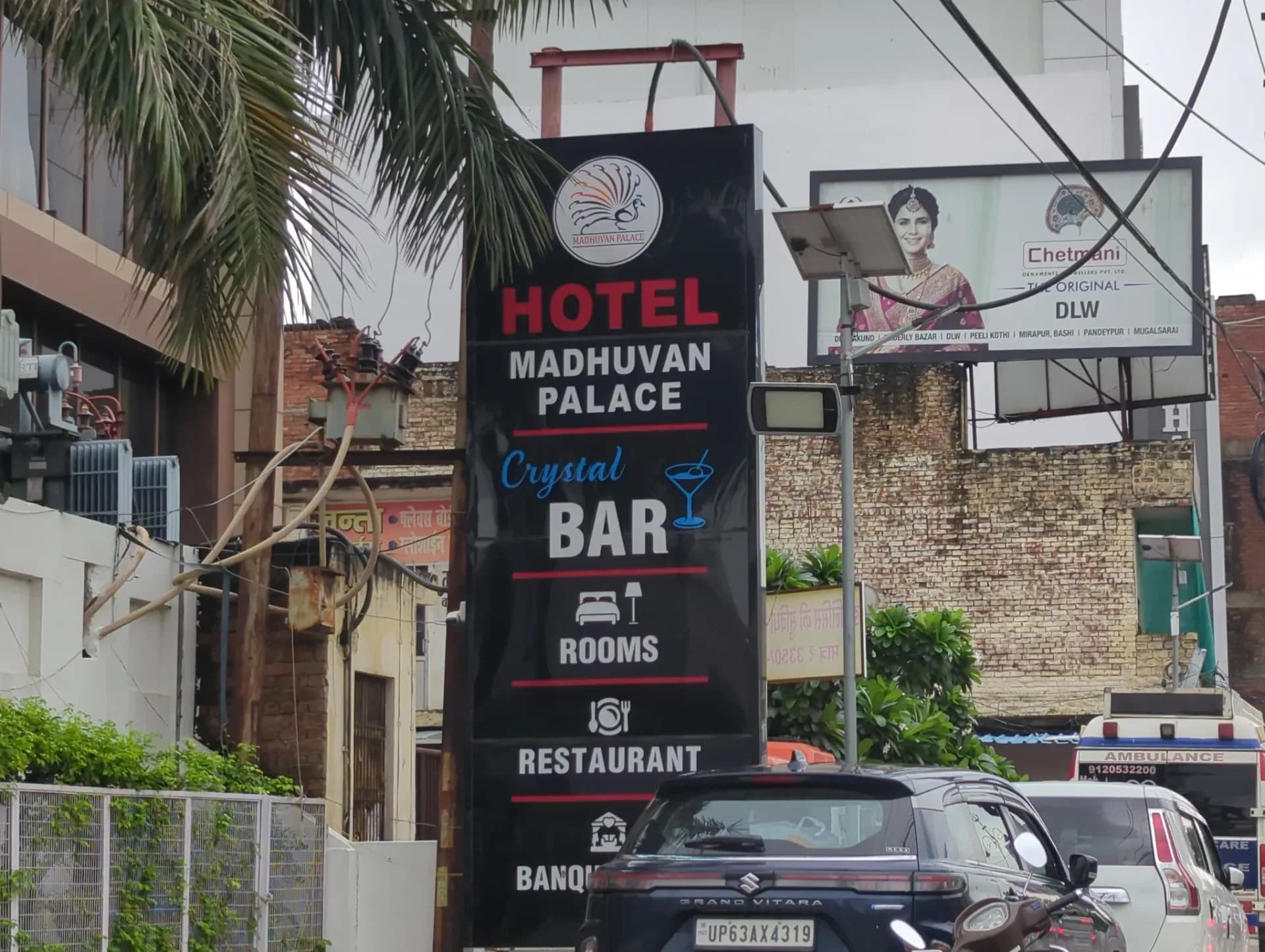Hotel Madhuvan Palace