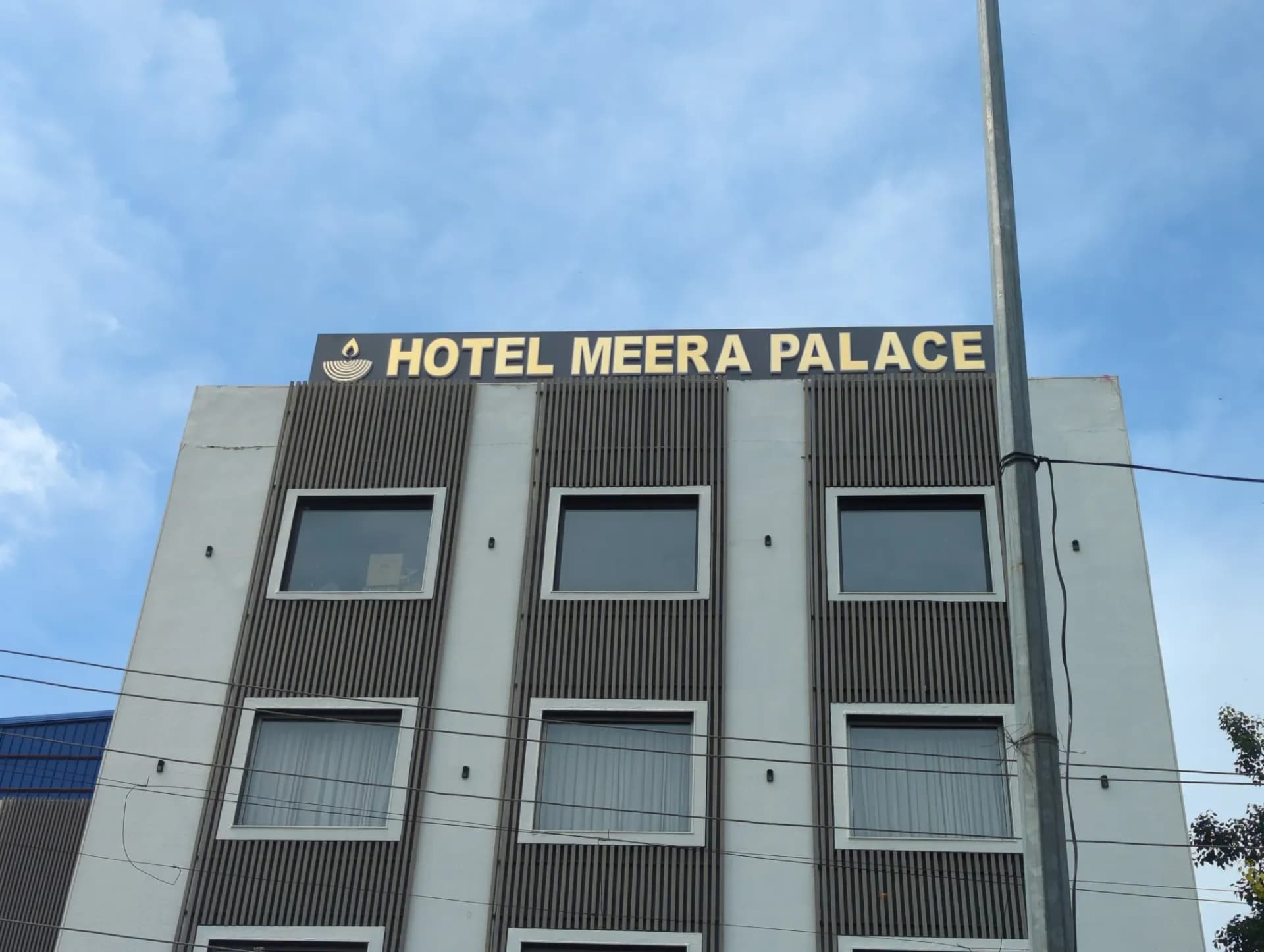 Hotel Meera Palace