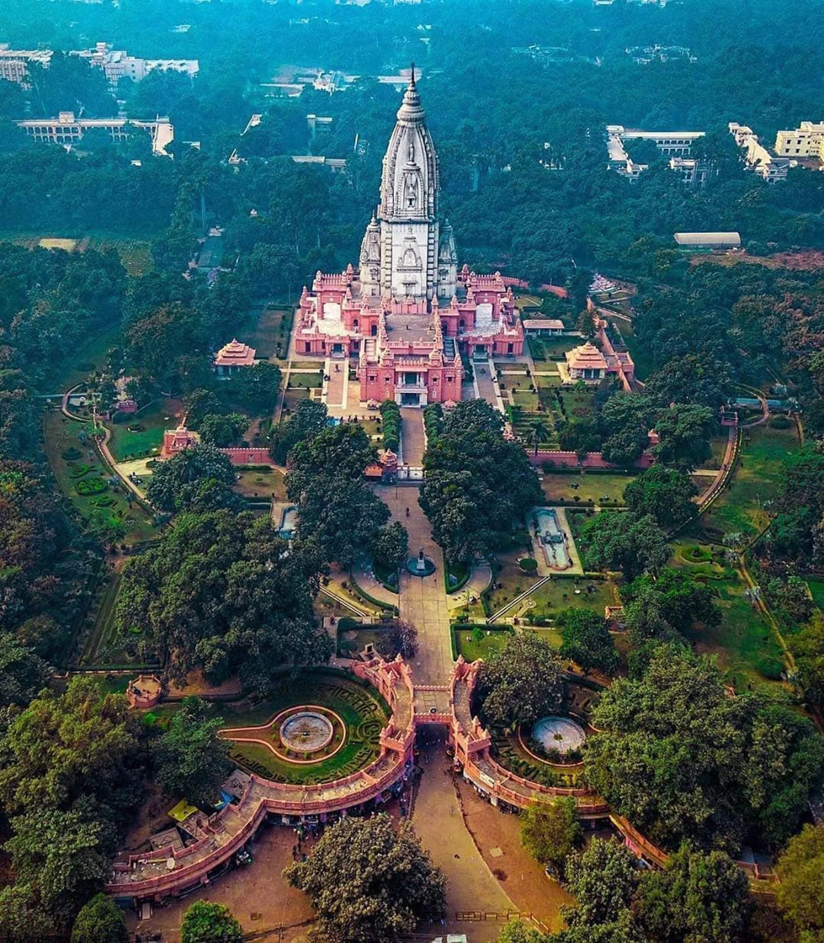 New Kashi Vishwanath Mandir Banaras Hindu University
