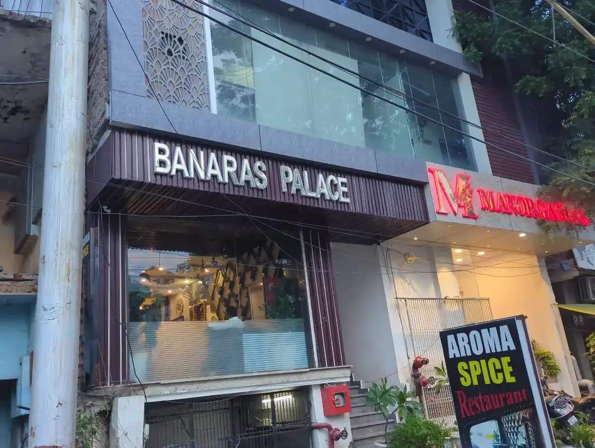 Hotel Banaras Palace